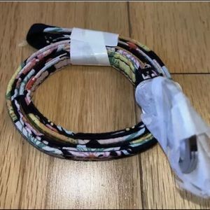 Vera Bradley NWT Tangerine Twist Signature Ring & ID Clip Lanyard.